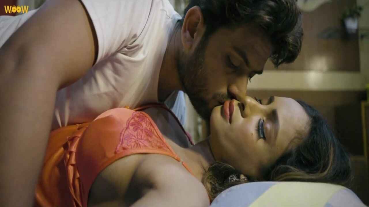 Woow Channel Roommate Episode 3 Hindi Hot Web Series