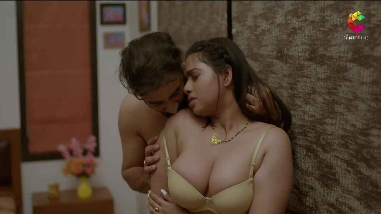 Cineprime Darwaza Mat Kholna Ep 1 Hindi Porn Web Series