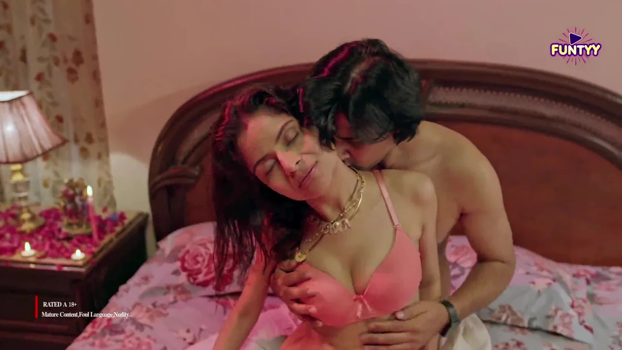 Funtyy Japani Malish Episode 4 Hindi Porn Web Series
